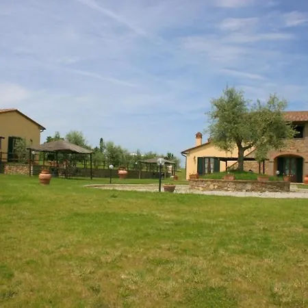 别墅 Fratticciola Sleeps 20 Pool Wifi