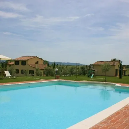 Fratticciola Sleeps 20 Pool Wifi *