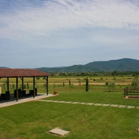 别墅 Fratticciola Sleeps 20 Pool Wifi